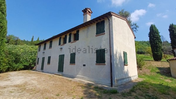 pentavano in vendita a Cinto Euganeo