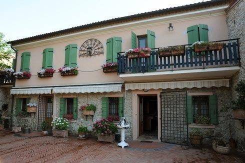 casa indipendente in vendita a Cinto Euganeo in zona Valnogaredo