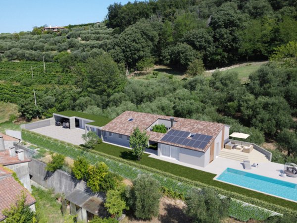casa indipendente in vendita a Cinto Euganeo in zona Fontanafredda