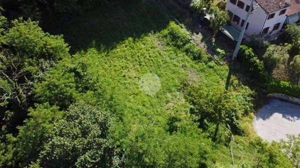 casa indipendente in vendita a Cinto Euganeo in zona Faedo