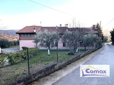 casa indipendente in vendita a Cinto Euganeo in zona Valnogaredo