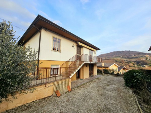 casa indipendente in vendita a Cinto Euganeo