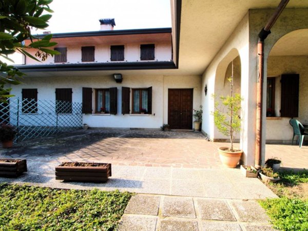 casa indipendente in vendita a Cinto Euganeo