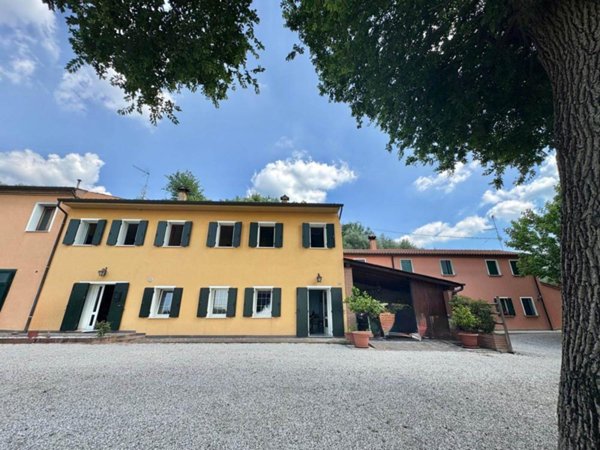 casa indipendente in vendita a Cinto Euganeo in zona Valnogaredo