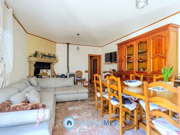 casa indipendente in vendita a Cinto Euganeo in zona Valnogaredo
