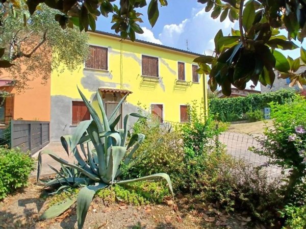 casa indipendente in vendita a Cinto Euganeo in zona Faedo