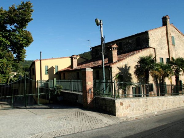 casa indipendente in vendita a Cinto Euganeo in zona Faedo