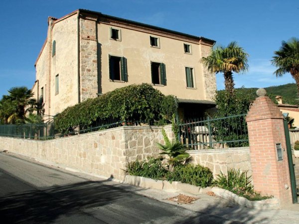 casa indipendente in vendita a Cinto Euganeo in zona Faedo