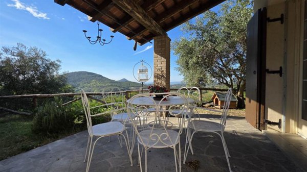 casa indipendente in vendita a Cinto Euganeo in zona Cornoleda