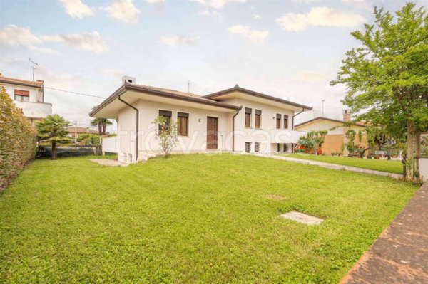 casa indipendente in vendita a Cittadella