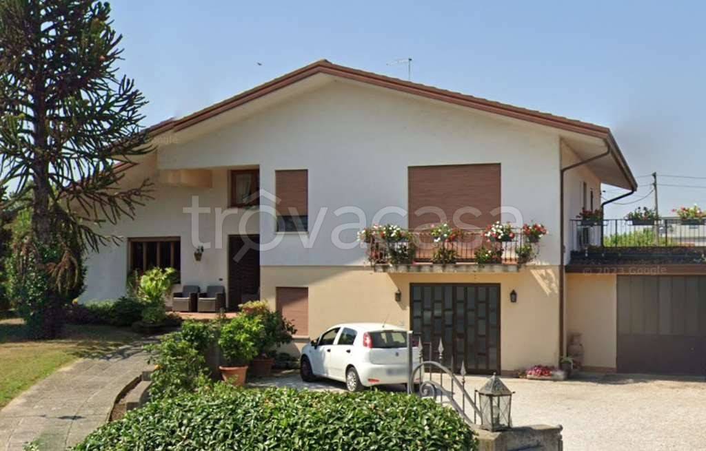 casa indipendente in vendita a Cittadella