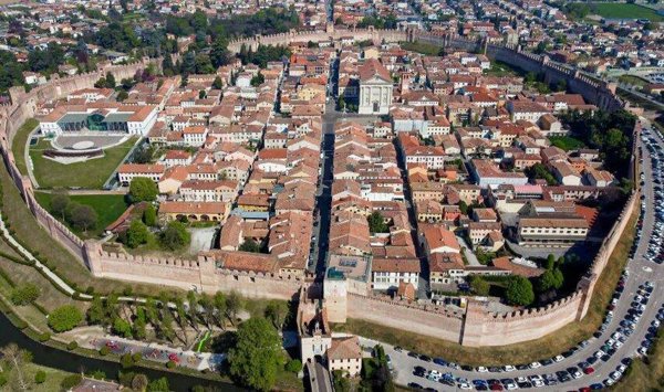 casa indipendente in vendita a Cittadella