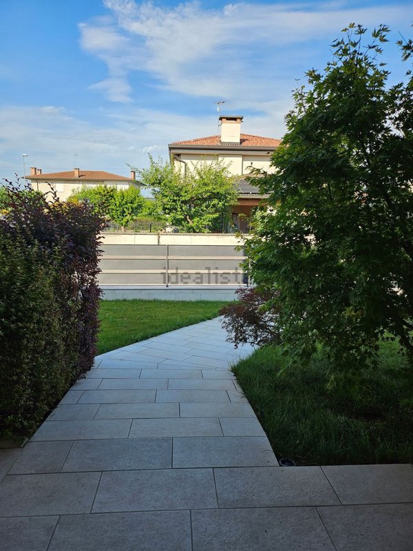 casa indipendente in vendita a Cittadella