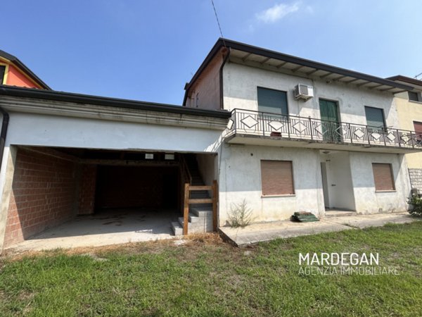 casa indipendente in vendita a Cittadella