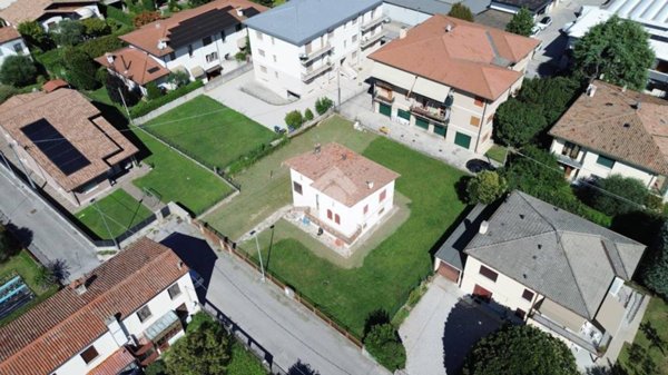 casa indipendente in vendita a Cittadella