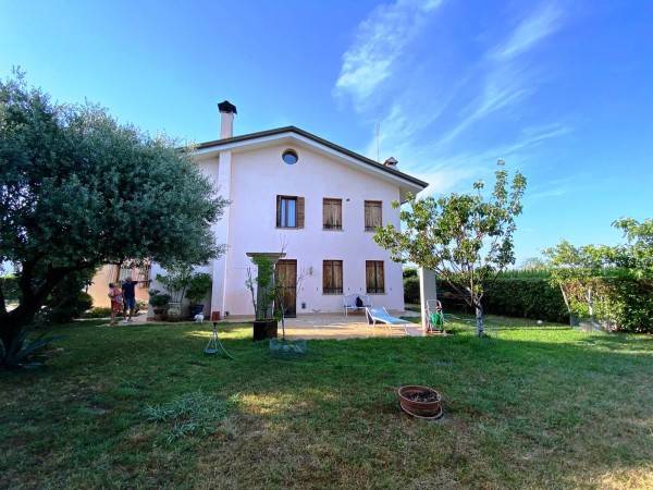 casa indipendente in vendita a Cittadella