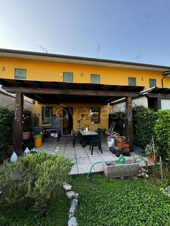 casa indipendente in vendita a Cittadella