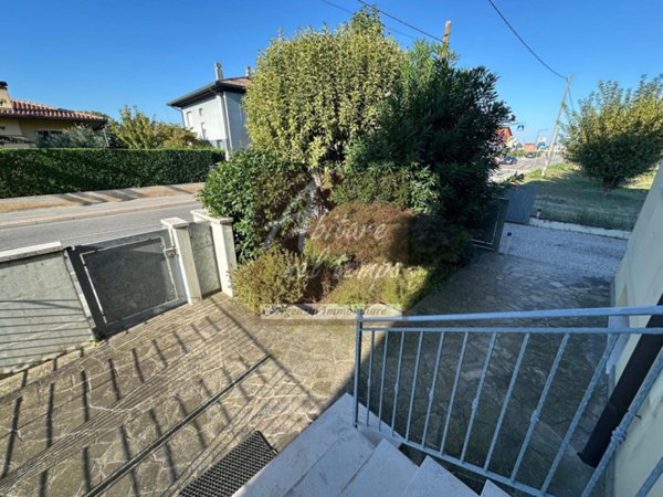 casa indipendente in vendita a Cittadella