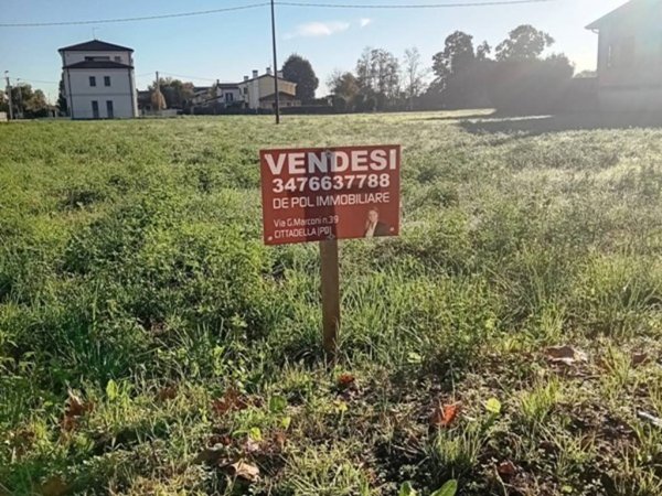 terreno edificabile in vendita a Cittadella