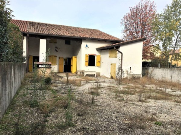 casa indipendente in vendita a Cittadella