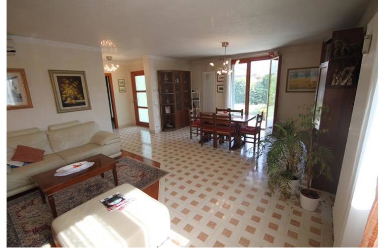 casa indipendente in vendita a Cittadella