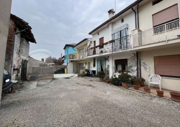 casa indipendente in vendita a Cittadella
