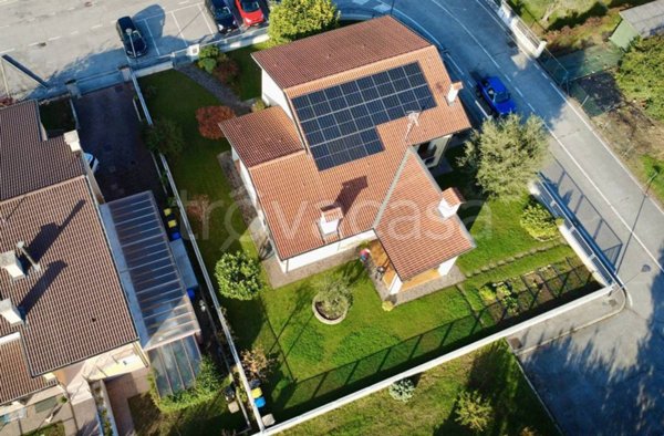casa indipendente in vendita a Cittadella