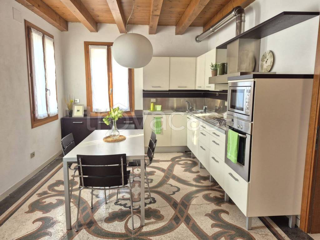 casa indipendente in vendita a Cittadella