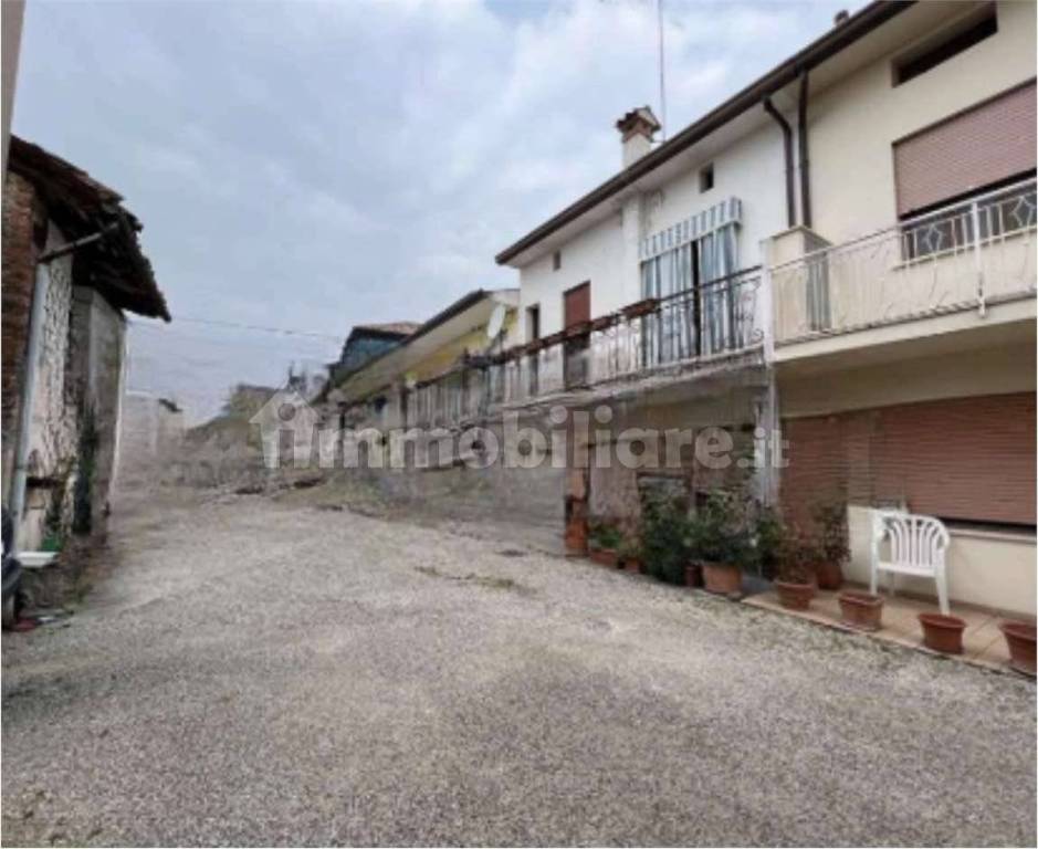 casa indipendente in vendita a Cittadella
