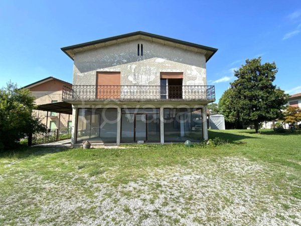 casa indipendente in vendita a Cittadella