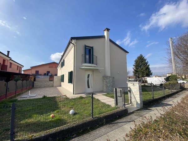 casa indipendente in vendita a Cittadella