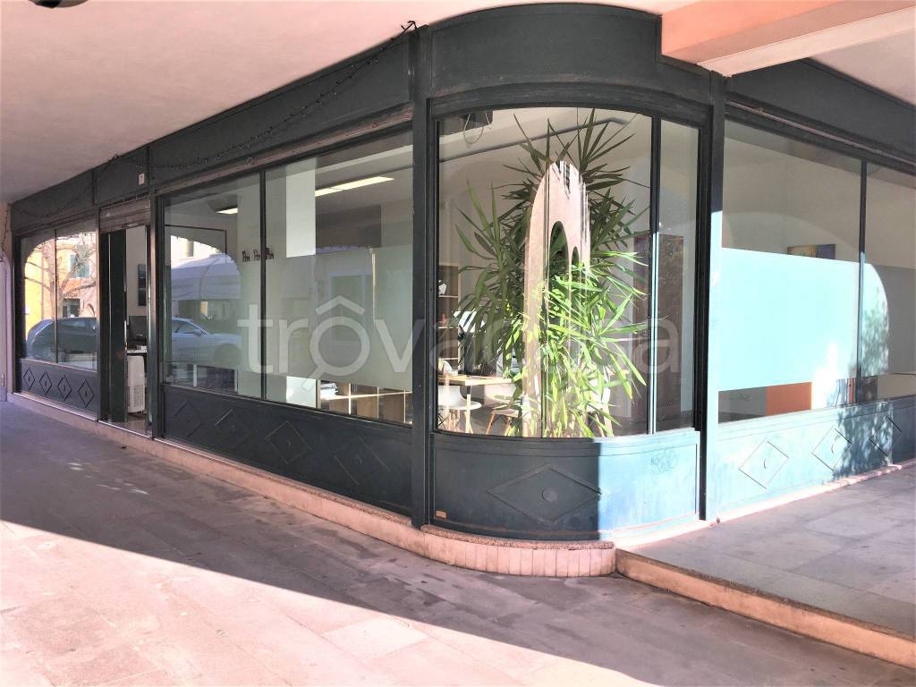 negozio in vendita a Cittadella