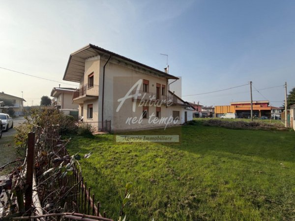 casa indipendente in vendita a Cittadella