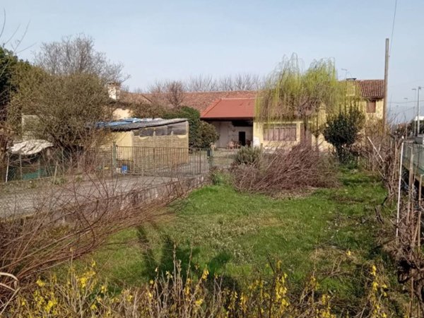 casa indipendente in vendita a Cittadella