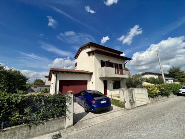 casa indipendente in vendita a Cittadella