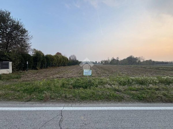 terreno edificabile in vendita a Cittadella