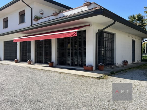negozio in vendita a Cittadella