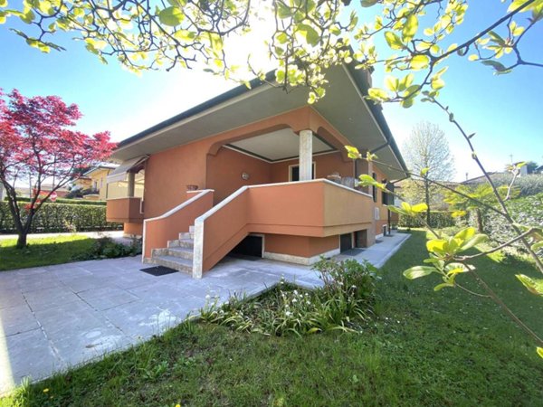 casa indipendente in vendita a Cittadella