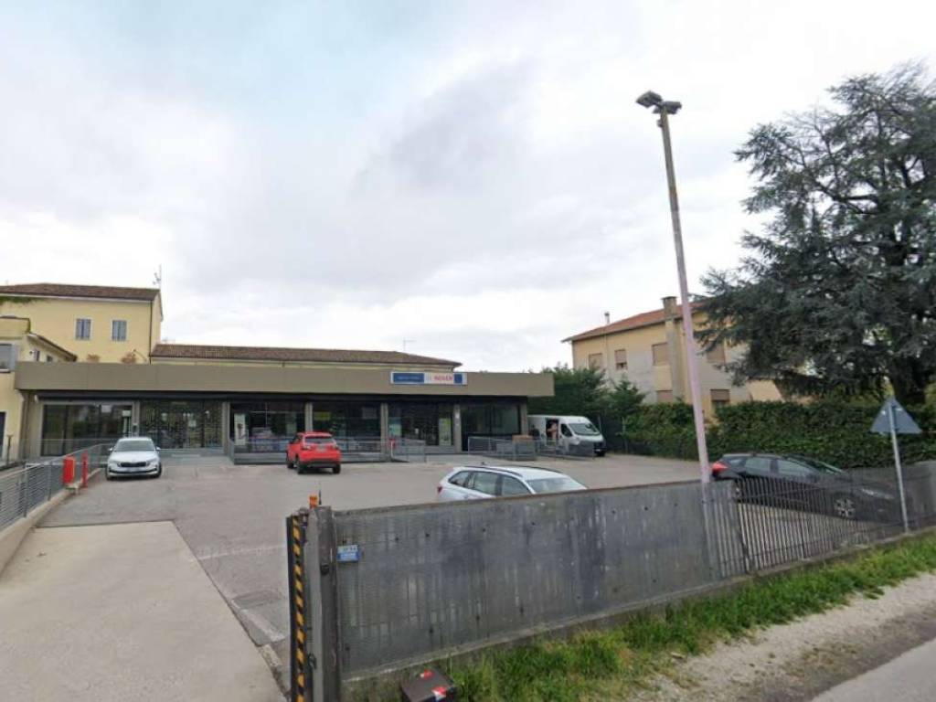 negozio in vendita a Cittadella