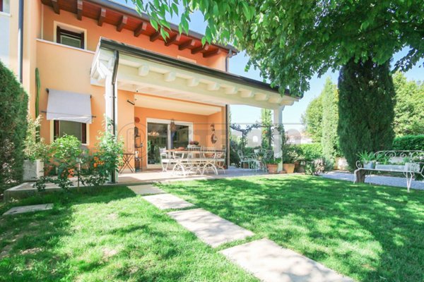 casa indipendente in vendita a Cittadella