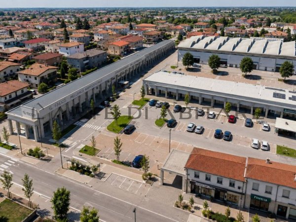negozio in vendita a Cittadella