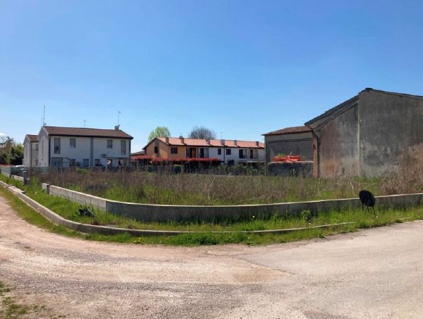 terreno edificabile in vendita a Cittadella