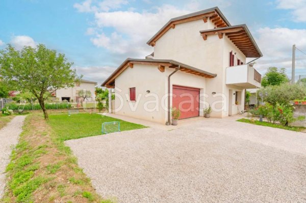 casa indipendente in vendita a Cittadella