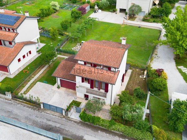 casa indipendente in vendita a Cittadella