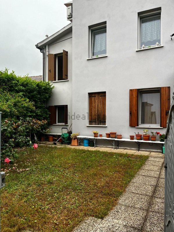casa indipendente in vendita a Cittadella