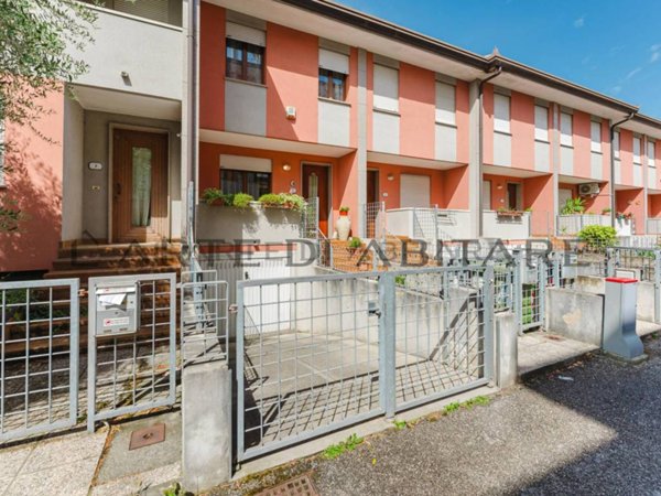 casa indipendente in vendita a Cittadella