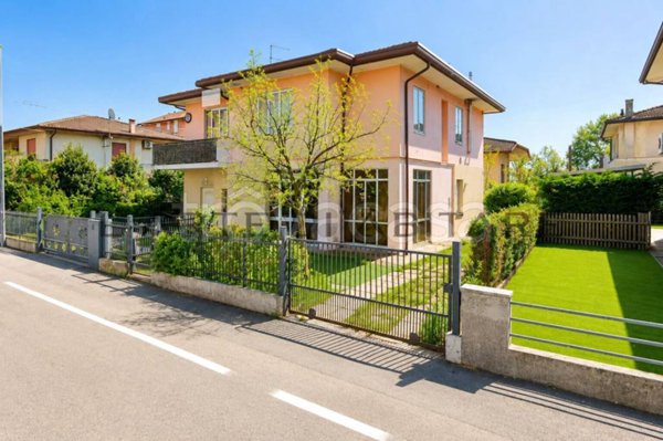 casa indipendente in vendita a Cittadella