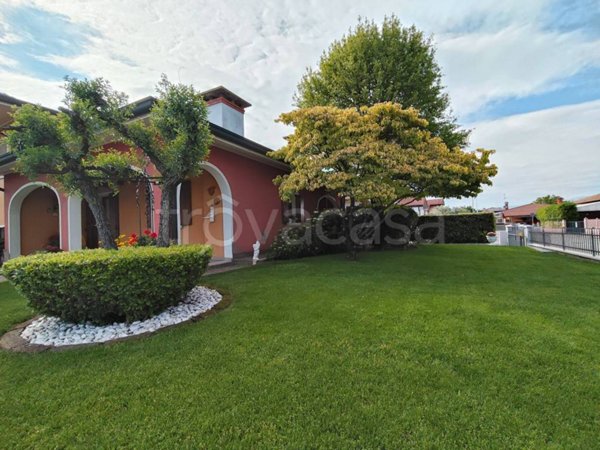 casa indipendente in vendita a Cittadella