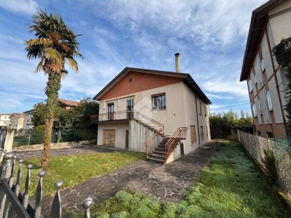 casa indipendente in vendita a Cittadella