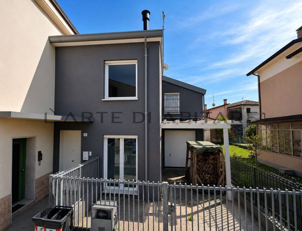 casa indipendente in vendita a Cittadella
